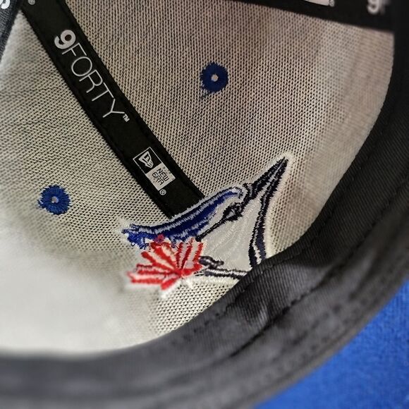 New Era MLB Toronto Blue Jays Baseball Dad Hat Cap - Picture 9 of 10